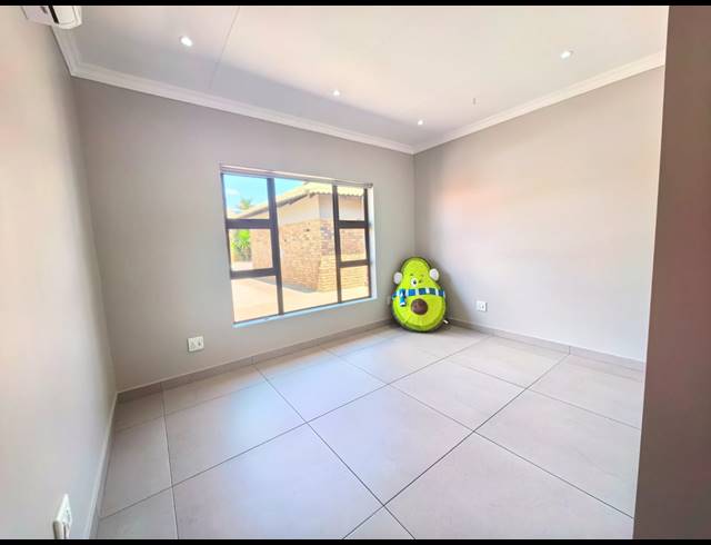 3 BEDROOM HOUSE FOR SALE IN VAALPARK